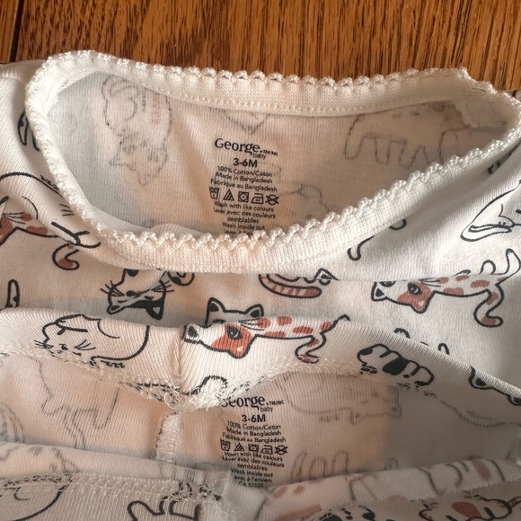 3 Matching Sets - Picture 6 of 6